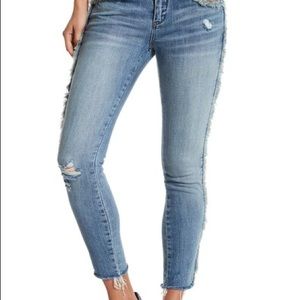 BLANKNYC Fray For Days Skinny Jeans